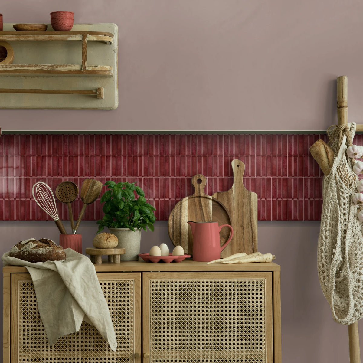 panneau decoratif auto adhésif rouge bordeaux rayures blanches moderne cuisine salle bain