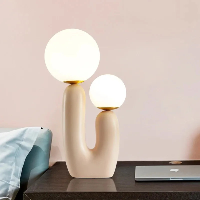 lampe table moderne scandinave socle résine abat jour verre opale chambre salon