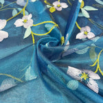 rideau tulle fleuri moderne bleu blanc doré salon inclusion pastorale floral