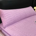 coussin long rectangulaire blanc gris bleu rose violet motif géométrique moderne lit chambre