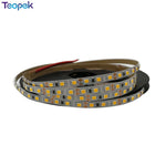 ruban led blanc jaune carrés lumineux moderne adhésif connecteurs électriques 120led/m 12v 50000h