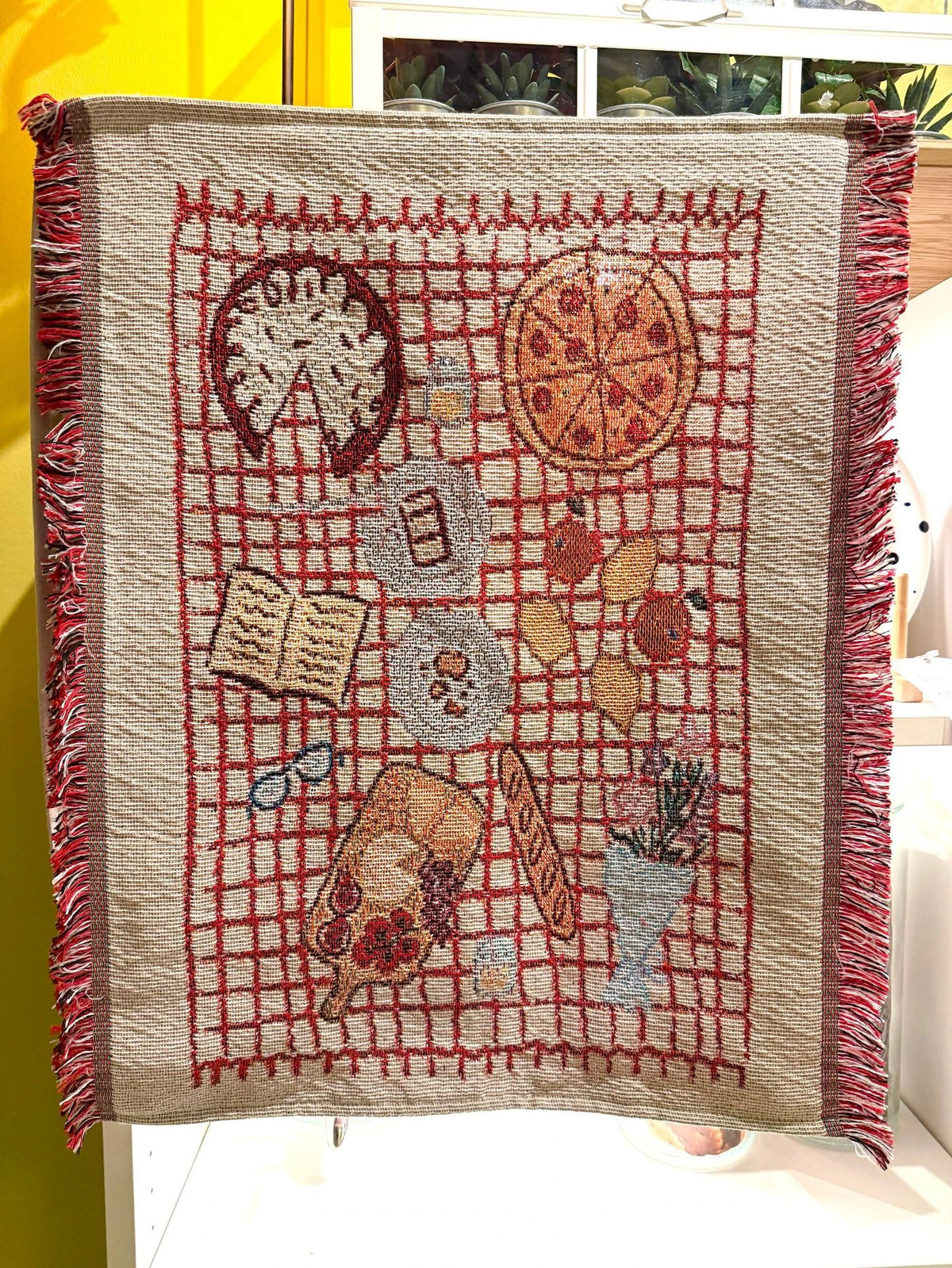tapisserie artisanale motif animalier fleurs couleurs variées beige marron rouge verte bleue
