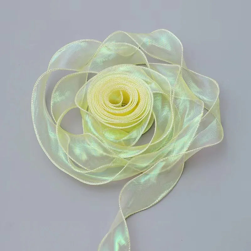 rubans organza holographiques rose jaune vert bleu blanc modernes élégants décoration emballage fêtes