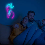 Installation murale facile de l'enseigne au néon LED rose