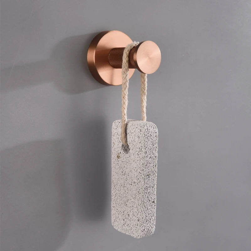 ensemble accessoires salle bain laiton brossé or rose porte serviettes mural moderne