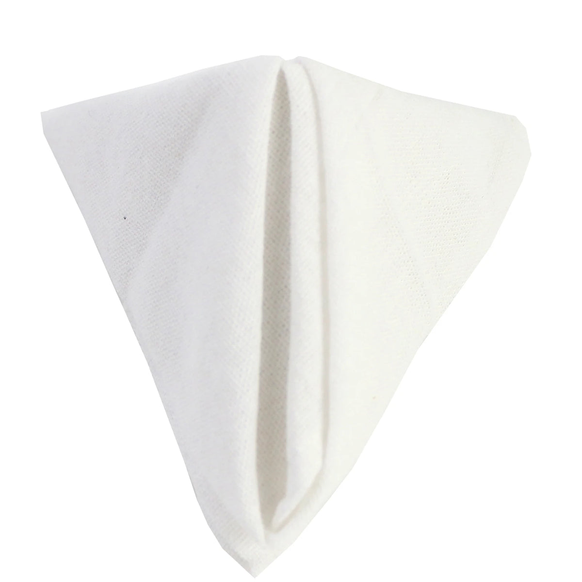 Cette image montre du papier blanc, plié en forme de triangle.