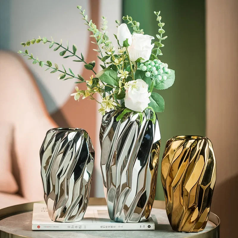 vases céramique or argent géométriques contemporains élégants décoration maison