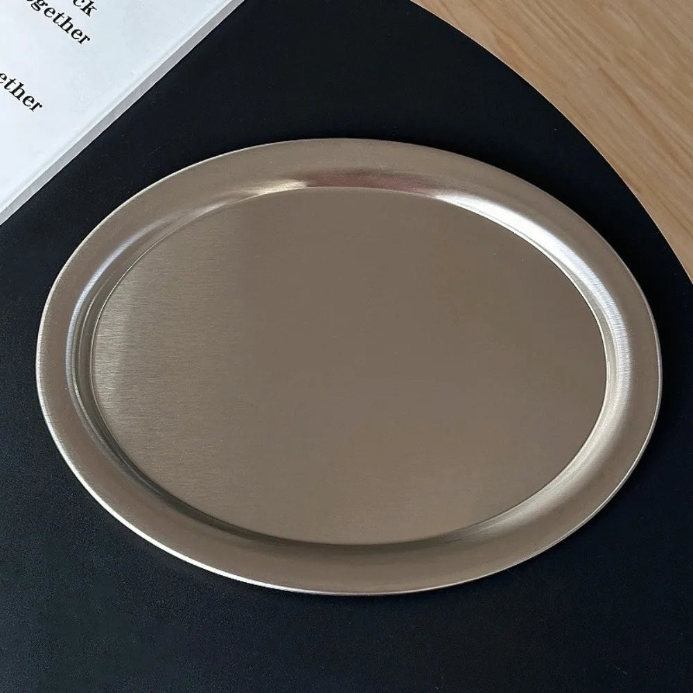 assiette ovale argentée moderne minimaliste lisse brossée rangement bijoux dîner