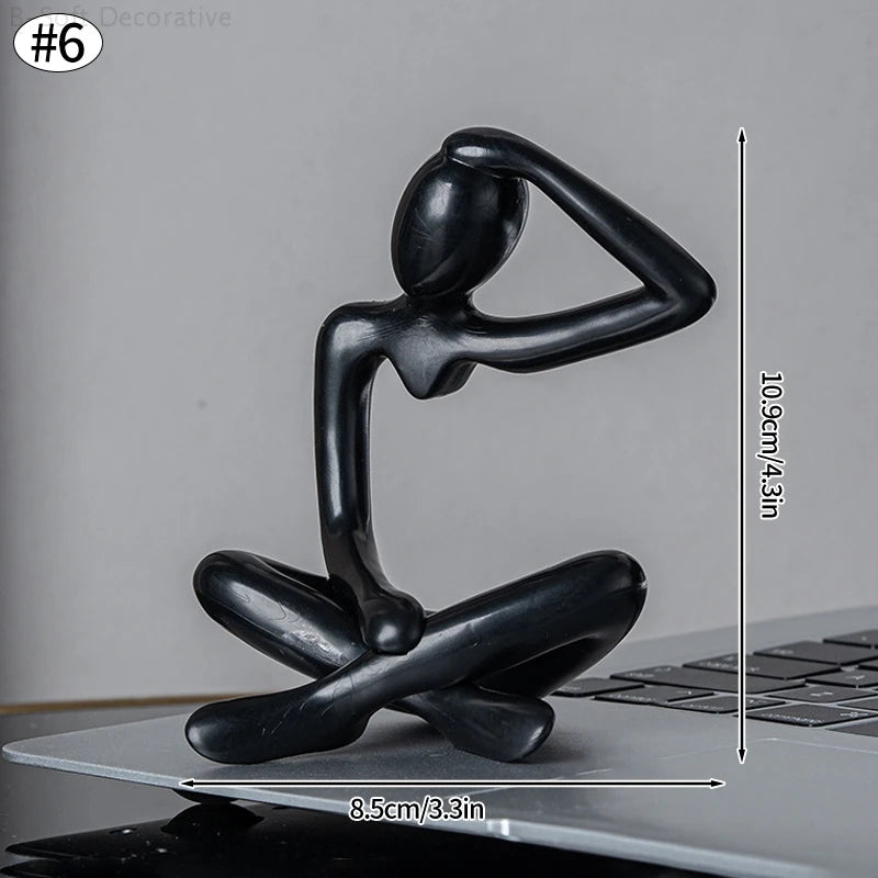 statues abstraites modernes noir blanc décor simple minimaliste