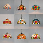 lampe suspendue tiffany fleurs stylisées multicolore rouge orange jaune vert noir adjustable chambre cuisine