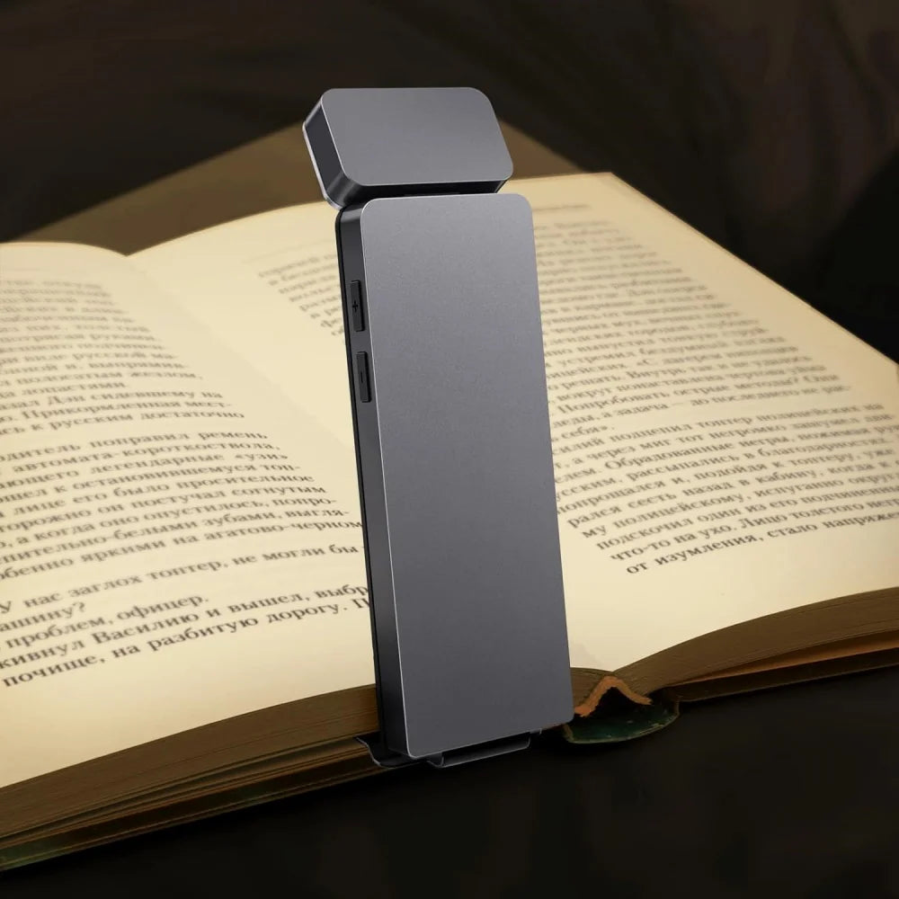 lampe lecture portable rechargeable clip led moderne compact gris métallique mat