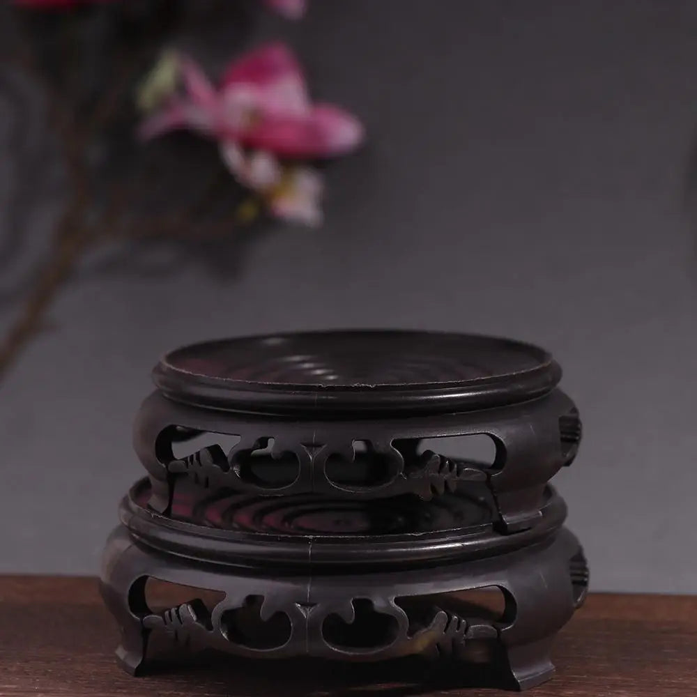 support objet rond noir ornements sculptés classique hauteur 8.2cm 9.6cm 11.6cm