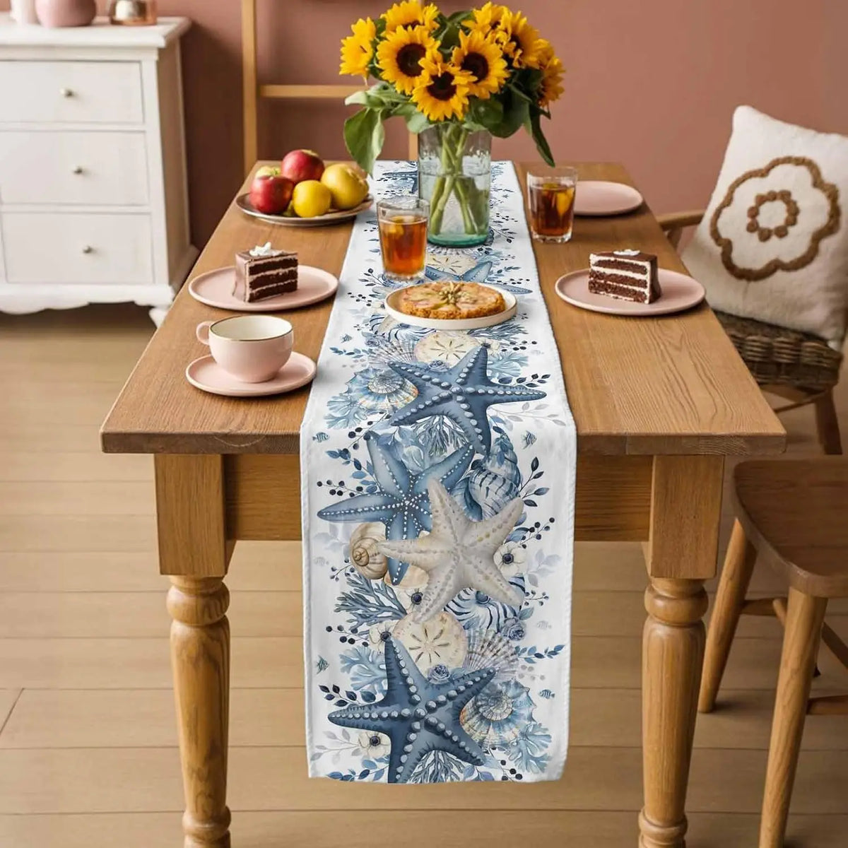 changement drap table lin bleu marine motifs coquillages été plage