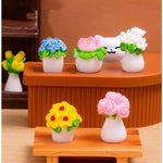 bouquet fleurs artificielles miniature décoratives feuilles fleurs diverses couleurs opaques décoration intérieure festive