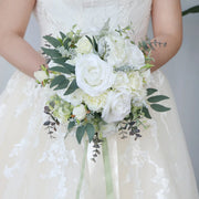 bouquet fleurs artificielles roses pivoines eucalyptus feuillage romantique blanc vert decoration intérieure chambre salon