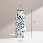 vases decoratifs ceramic bleu blanc motifs floraux salon deco