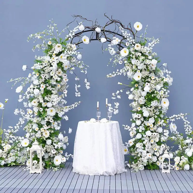 Décoration mariage arche florale blanche verte artificielle extérieure classique romantique événement festive