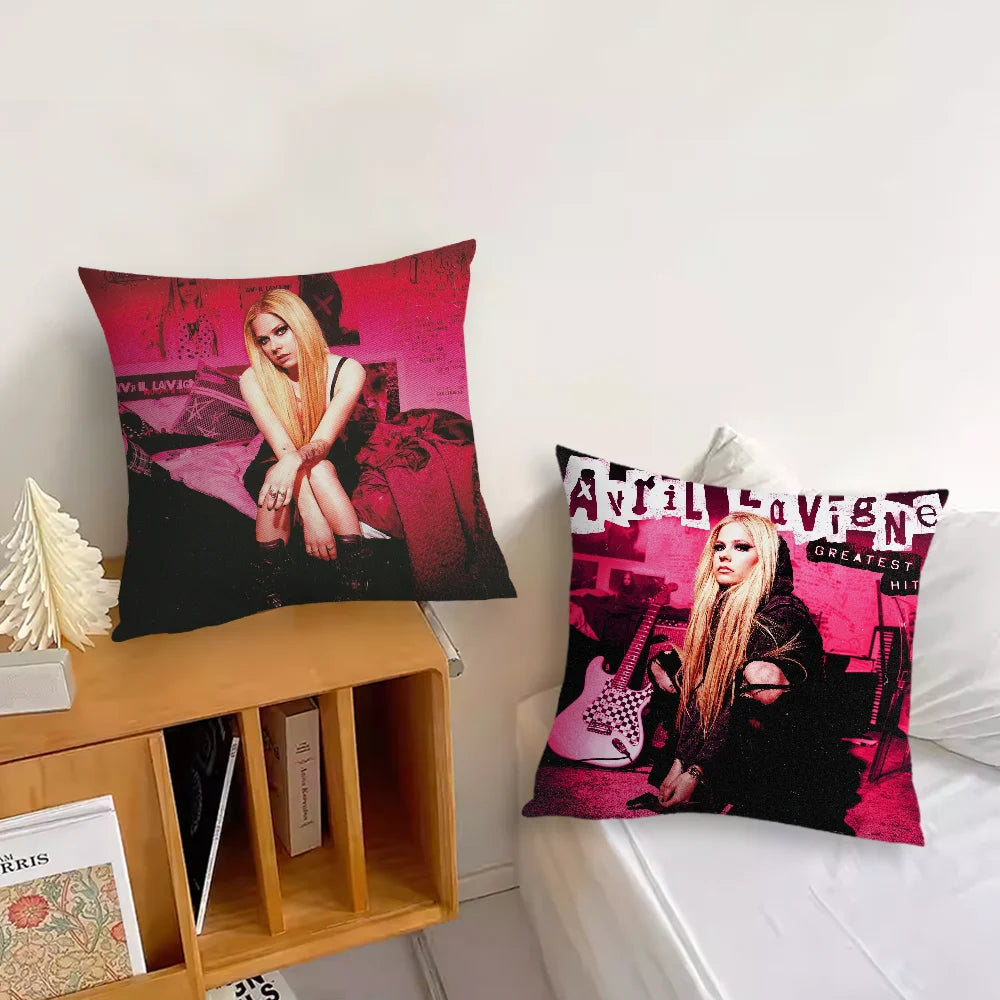 coussin carré avril lavigne noir rose pop guitare décoration voiture canapé chambre sofa