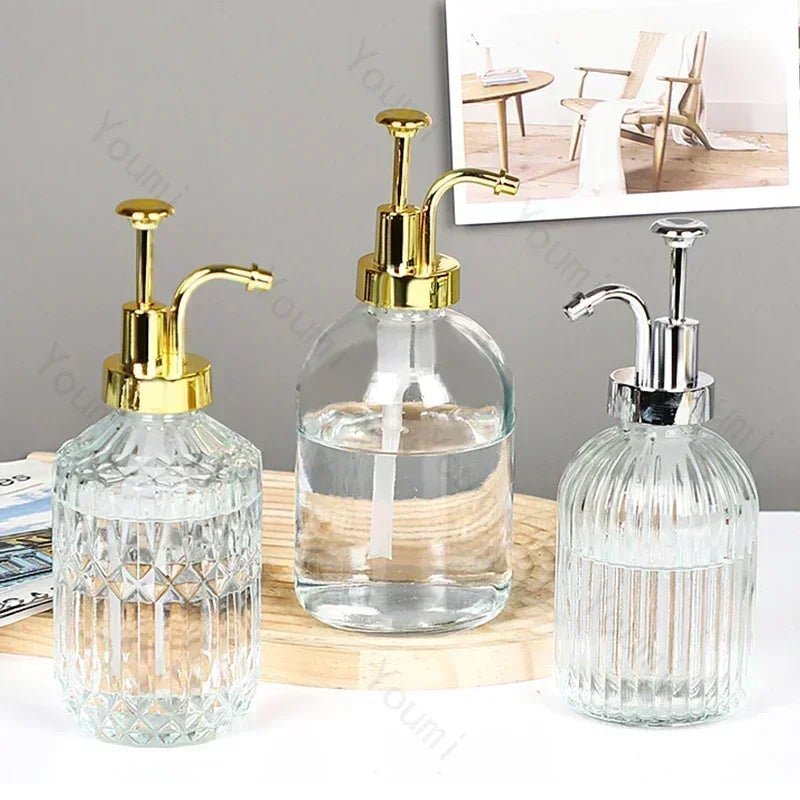 distributeur savon liquide moderne élégant transparent rayures verticales fixations salle bain buanderie rechargeable multi