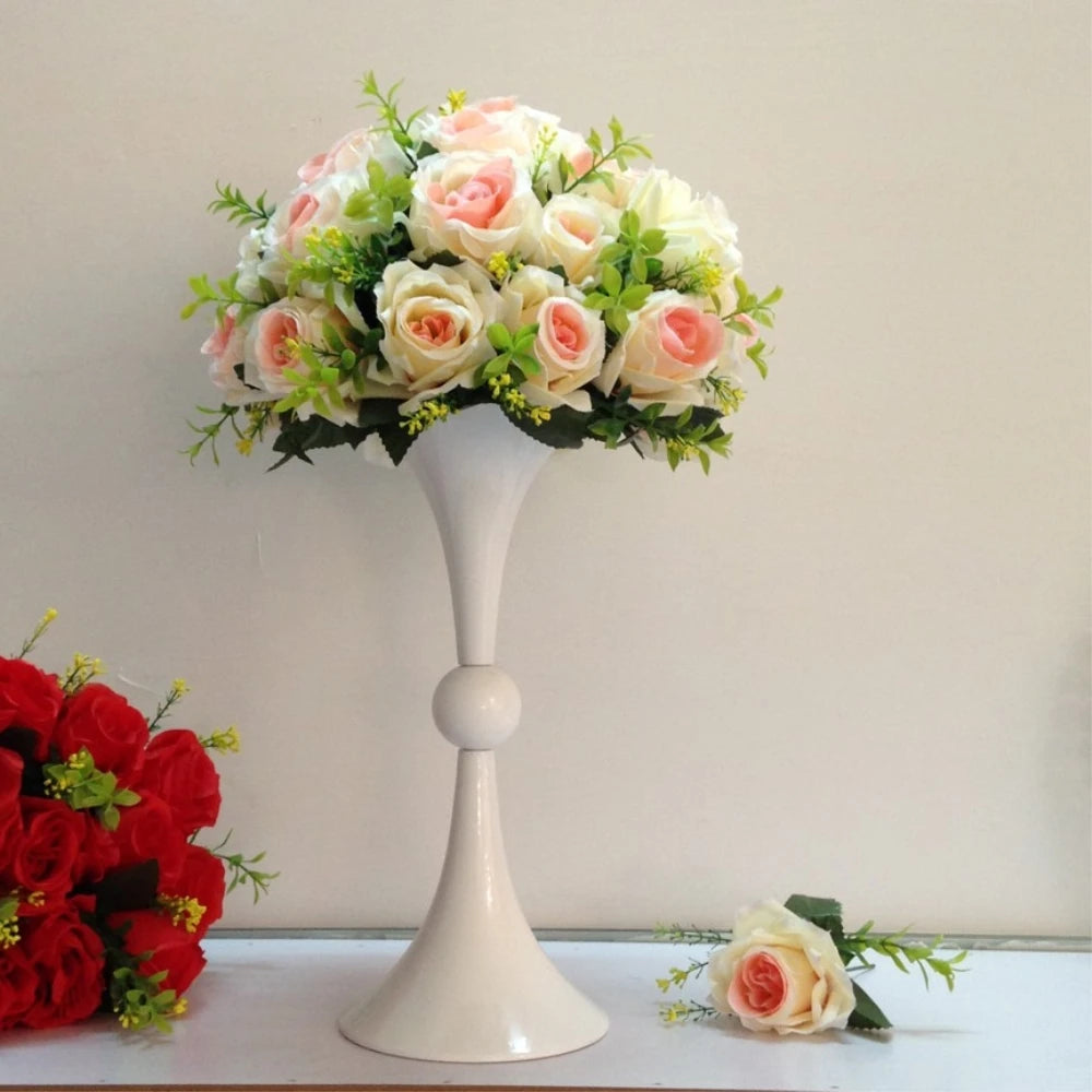 vases decoratifs blancs roses poudrees fleurs artificielles decoration mariage table event