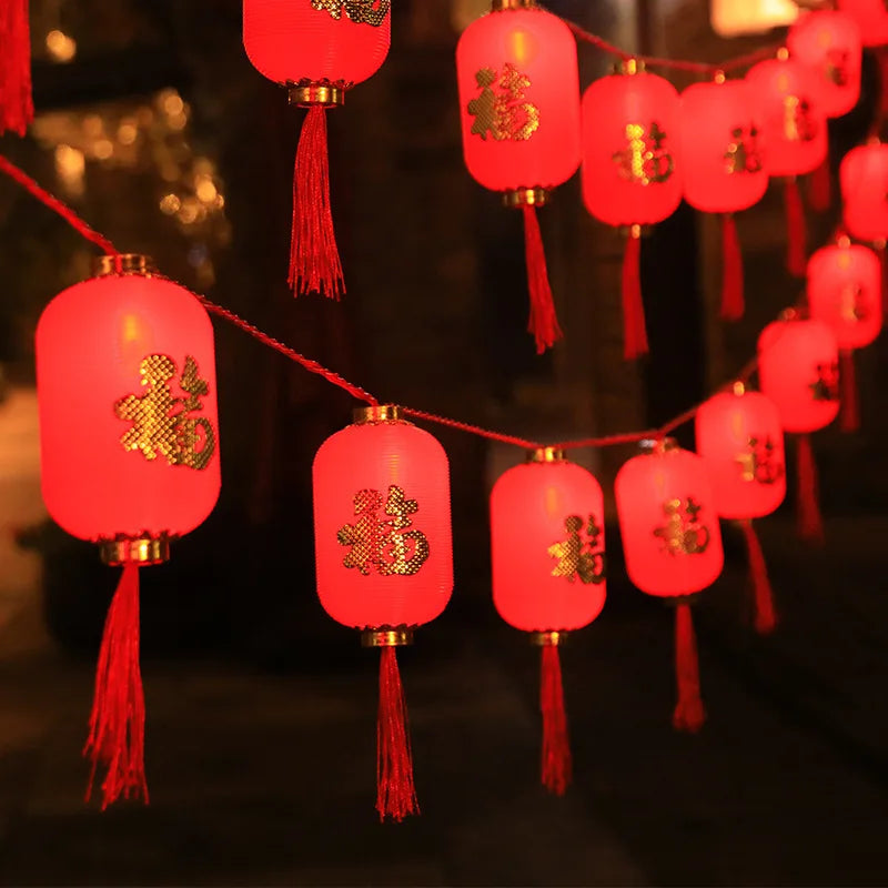 décoration nouvel an lanterne chinoise rouge papier fin motifs dorés tassel traditionnelle festive