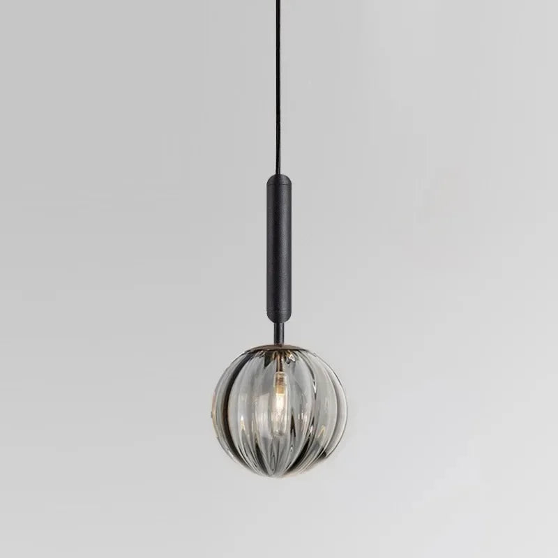 Lampes suspendues modernes verre coloré bleu rouge ambre blanc gris doré noir minimaliste