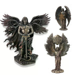 figurines anges ailes plumeuses bronze patiné symbolique épée serpent religieux spiritualité