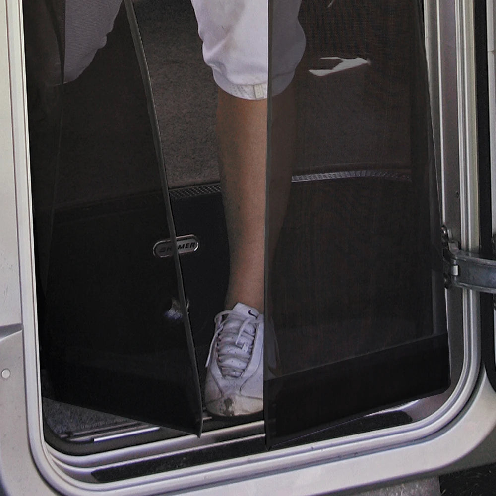 moustiquaire porte caravane camping car noir gris tissu maillé transparent opaque sangles fixations utilitaires