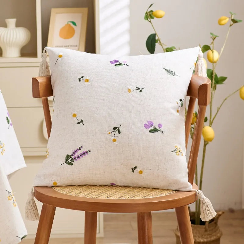 housse coussin carré motif floral rustique polyester beige pompons décoratif intérieur voiture