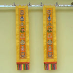 décoration murale rubans brodés multicolores motifs floraux clips métalliques traditionnels