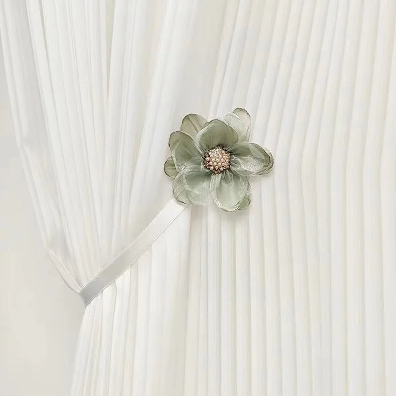 accessoires rideaux fleurs tissu plissé ruban satiné couleurs rose bleu vert violet orange floral