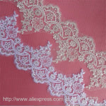 tissu dentelle fleur paillettes blanc rose beige vert mariage translucent brodé polyester 11.5cm