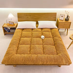 coussin sol épais gris bleu marron moderne confortable peluche oreiller blanc decoration