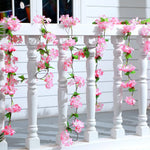guirlande artificielle fleurs rose feuilles vertes décoration mariage anniversaire intérieur élégante pièces