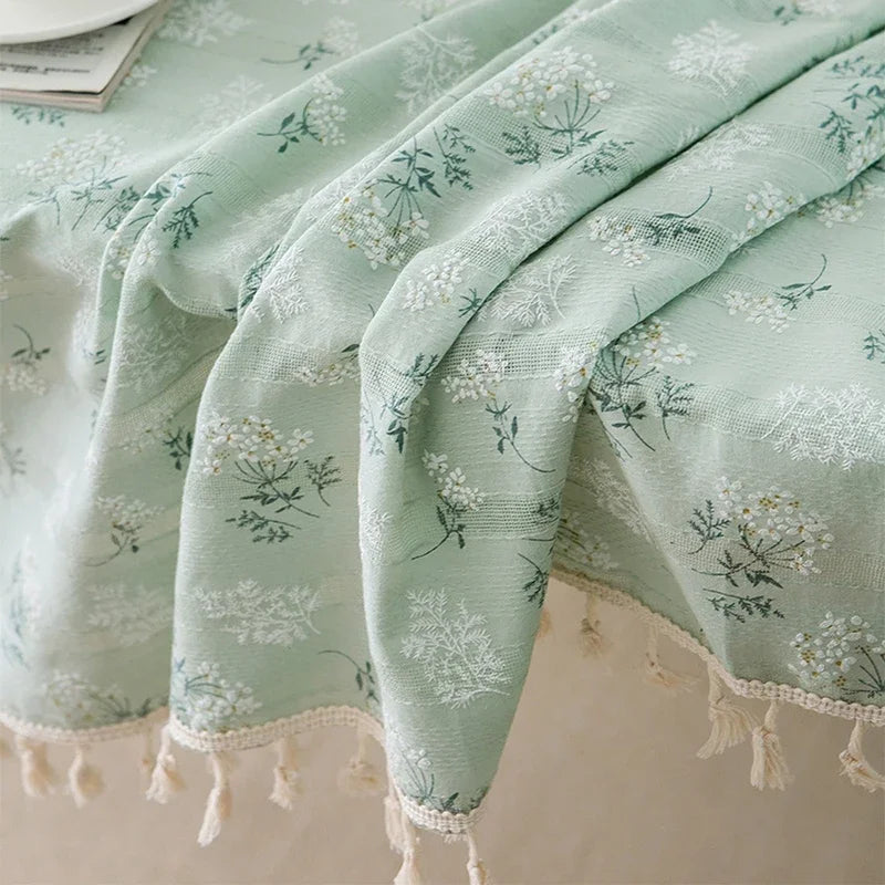 nappe table coton verte motifs floraux semi transparente classique rustique pâques noël
