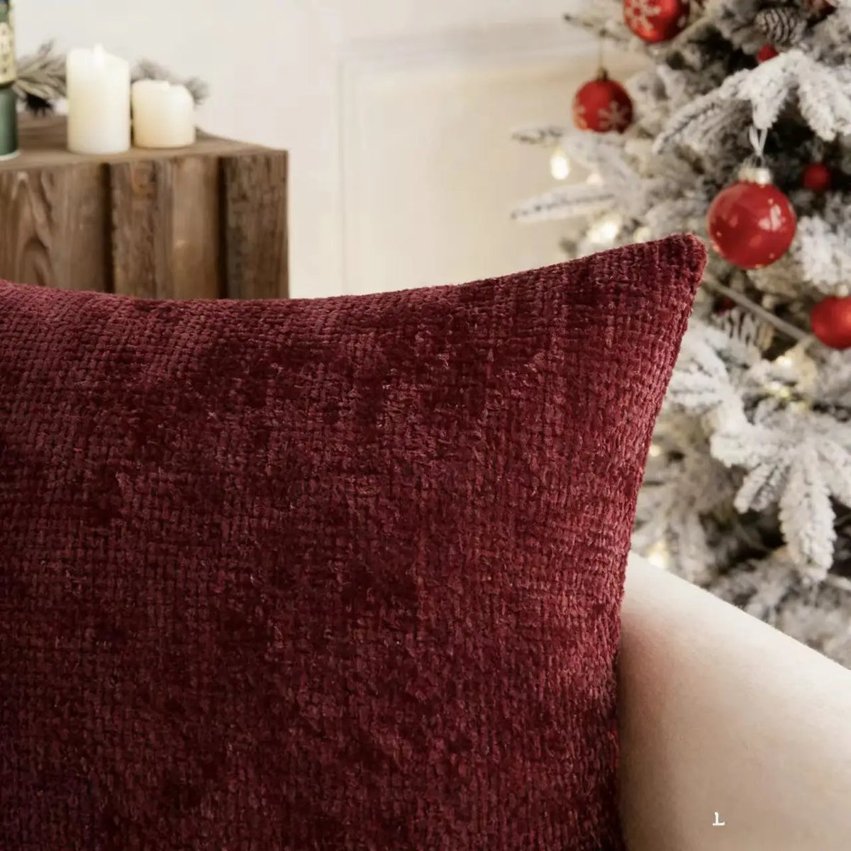 coussins carrés moderne rouge bordeaux texture tissée neutre 100 polyester haute qualité fixations