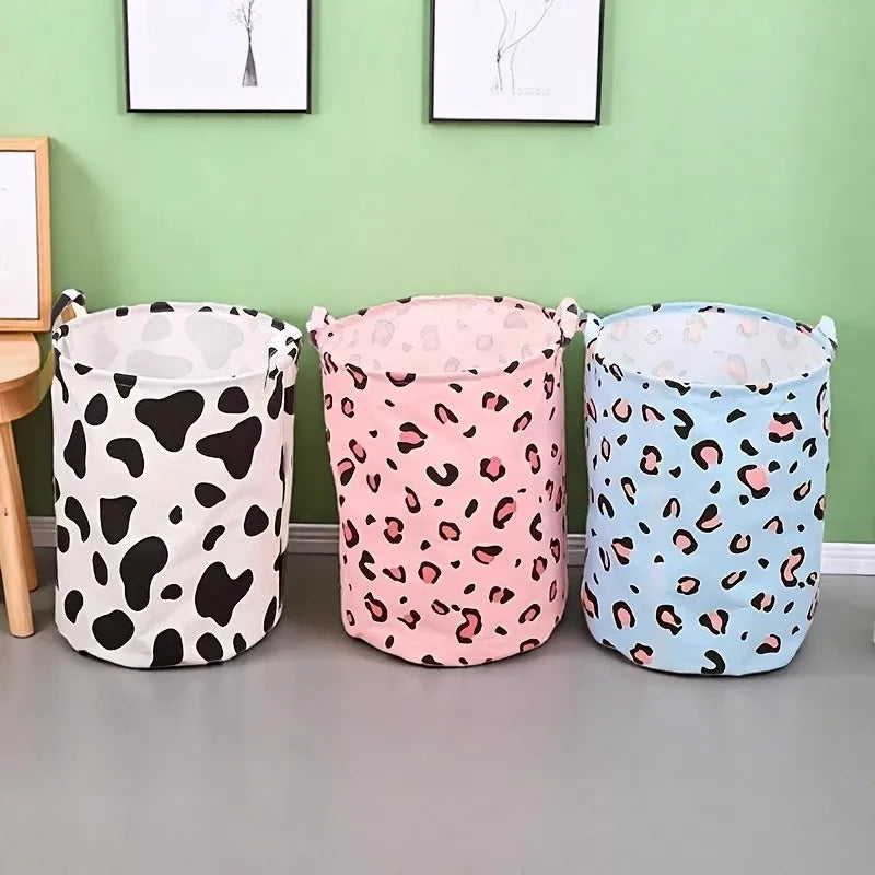 Rangement pratique pour salle de bain avec panier à linge beige