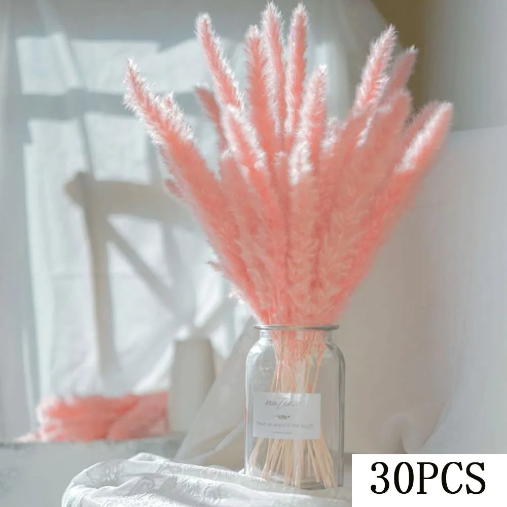 décoration maison bouquet fleurs séchées blanc rose pâle naturel rustique plumes fines chambre table