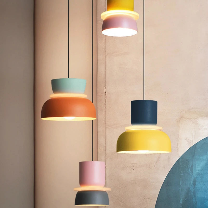 Lampe suspendue LED Macaron blanche salle à manger