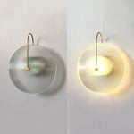 lampe murale moderne transparente rayures fines chambre coucher salle bain éclairage quotidien led verre