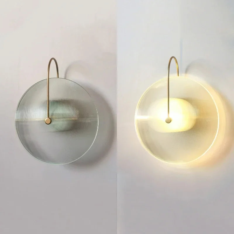 lampe murale moderne transparente rayures fines chambre coucher salle bain éclairage quotidien led verre
