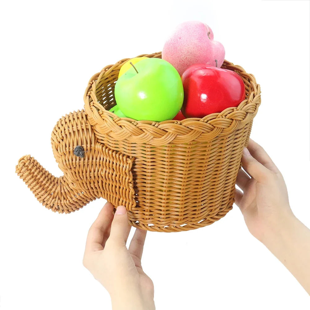 panier rangement tressé forme éléphant décoratif couleur beige marron fruits variés réutilisable respectueux environnement