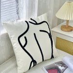 housse coussin brodé motif géométrique moderne coton blanc décoration intérieure carreau 45x45cm opaquet fixations