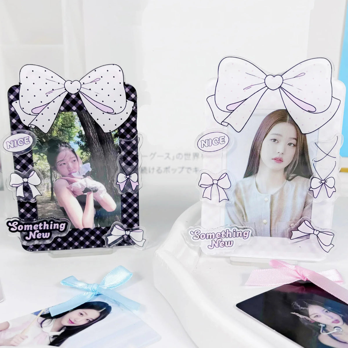 cadre photo kawaii adhésif blanc rose noir bleu clair arcs pois carreaux something nice