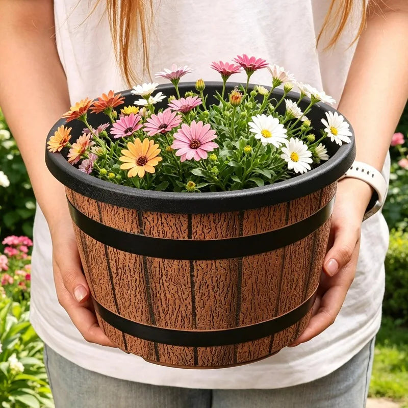 pots fleurs imitation bois forme baril rustique couleur marron bandes noires plantation fleurs succulentes