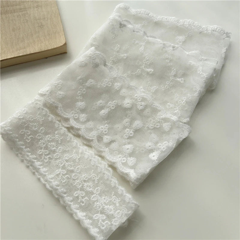 ceintures élastiques dentelle blanche motifs floraux adhésif femme délicate romantique
