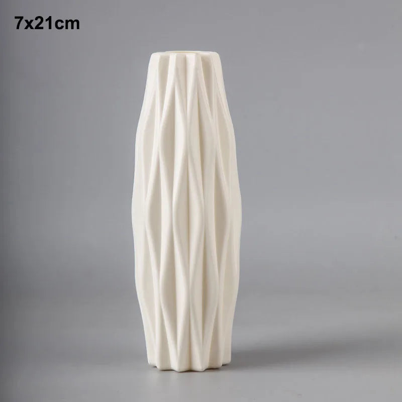 vases décoratifs modernes rayures verticales bleu blanc rose vert pastel minimaliste
