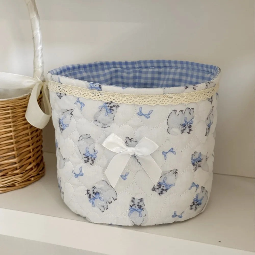 panier vichy rose clair imprimé moutons bleus fleurs vintage dentelle bordure ruban