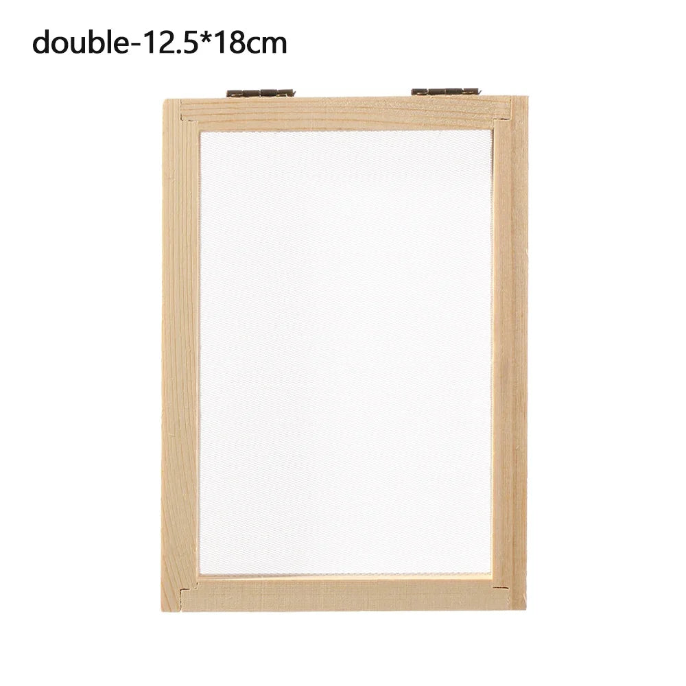 cadre bois texture naturelle feuilles séchées papier modeler coupelle plastique cuillère bois diy artisanat