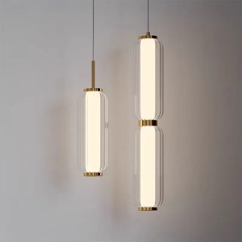 suspension lumineuse moderne minimaliste blanc doré transparente câble noir chambre salonhôtel